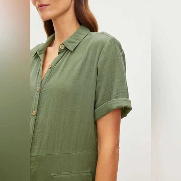 VELVET by Graham & Spencer Elia Cotton Gauze Jumpsuit in Clover Size L - Picture 16 of 16